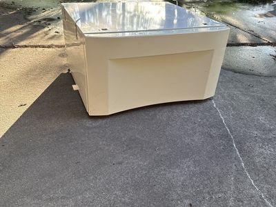 GE Laundry Pedestal