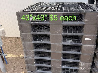 Plastic Pallets