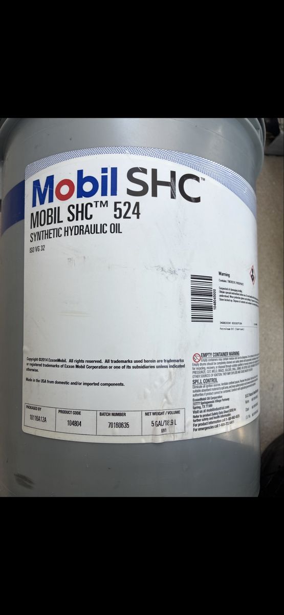 Mobil SHC 524 Synthetic Hydraulic Oil - 5 Gallon Pail