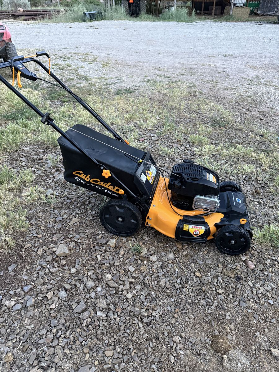 Cub Cadet Lawn Mower