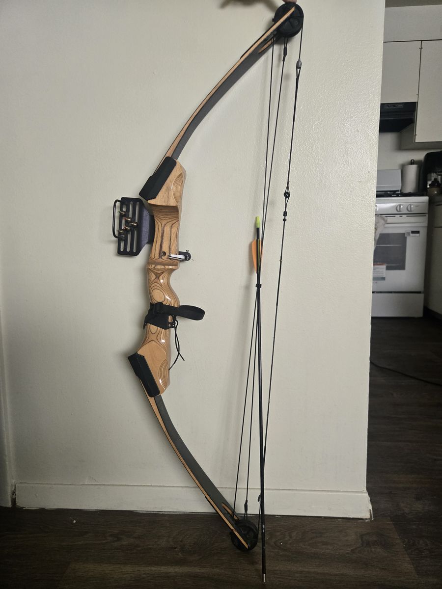 Browning Herman's Deluxe Nomad Compound Bow HN7A - Vintage Archery with Arrow Rest