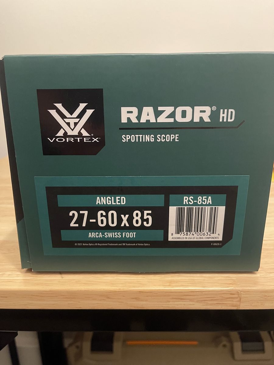 NIB Vortex Razor 27-60x85 Angled Spotting Scope 