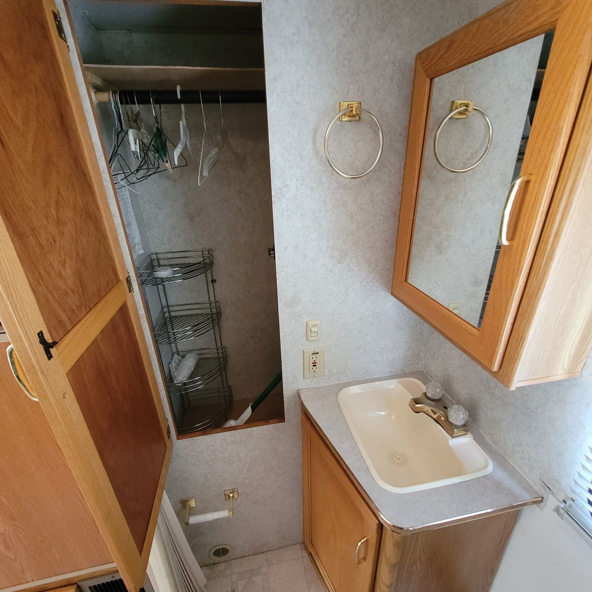 Main image 14