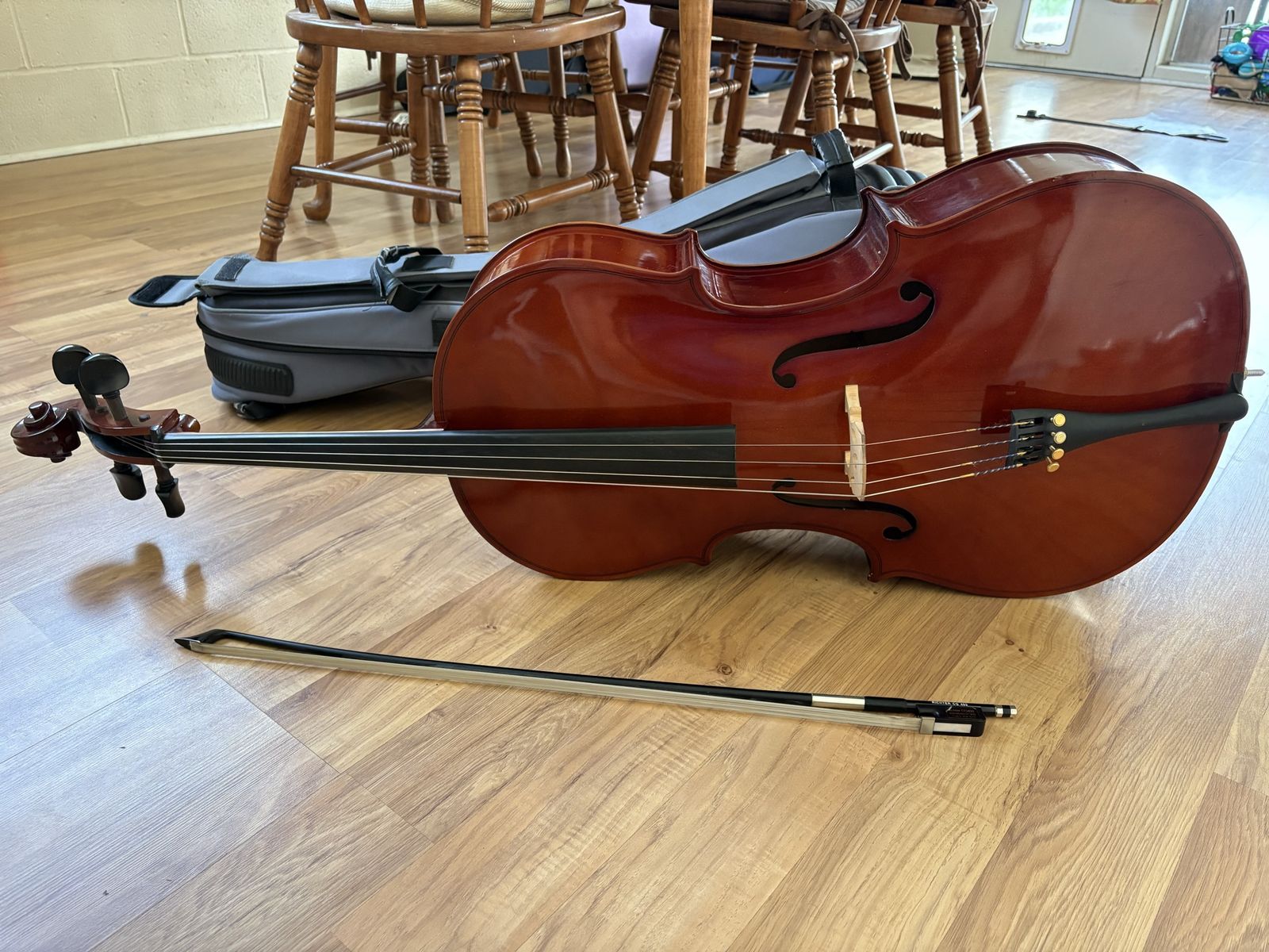3/4 cello with case and bow