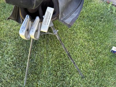 Junior kids golf clubs right hand bag and left hand