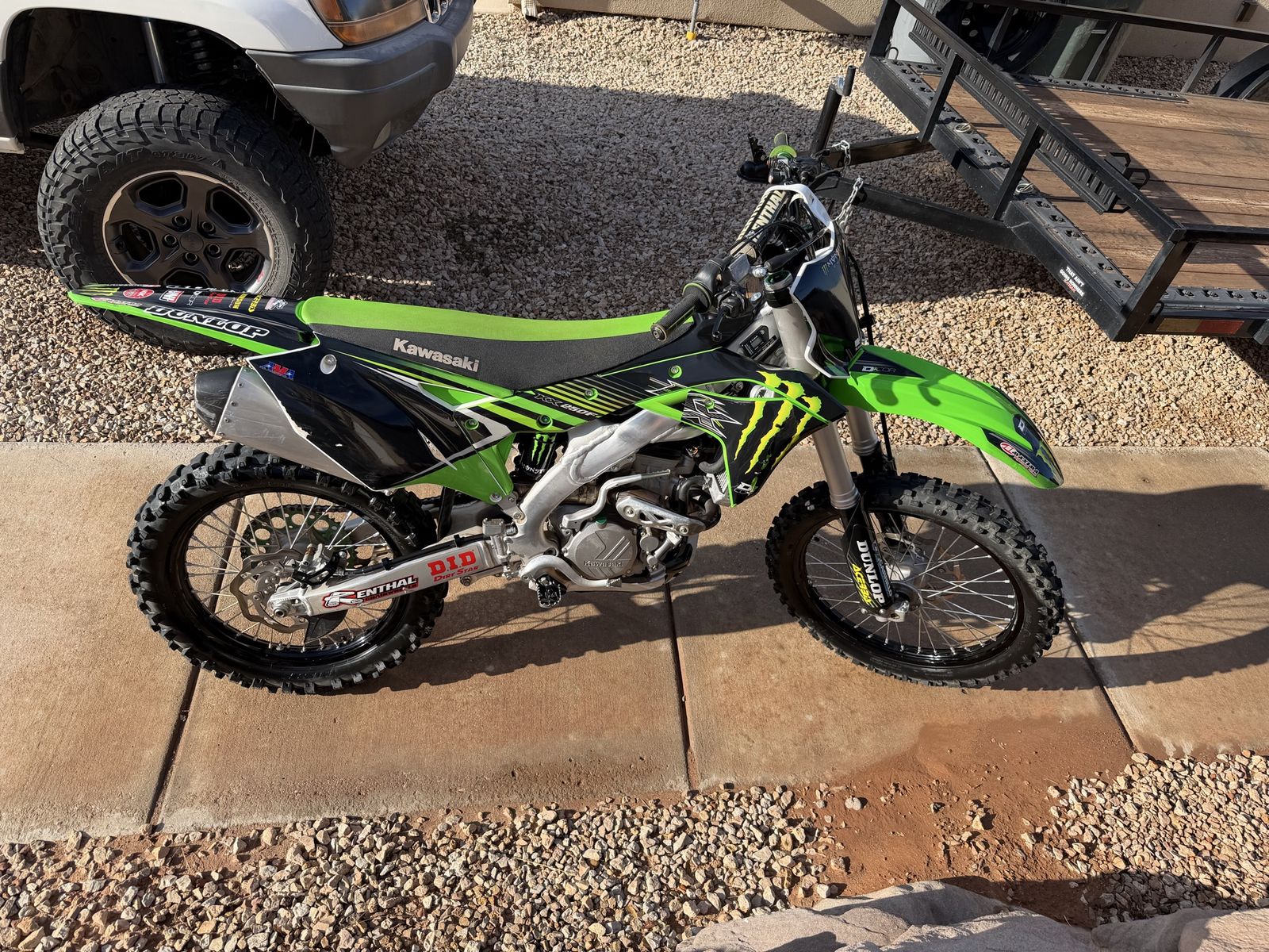 Kawasaki KX250F Dirt Bike - Monster Energy Edition (59.2 Hours)