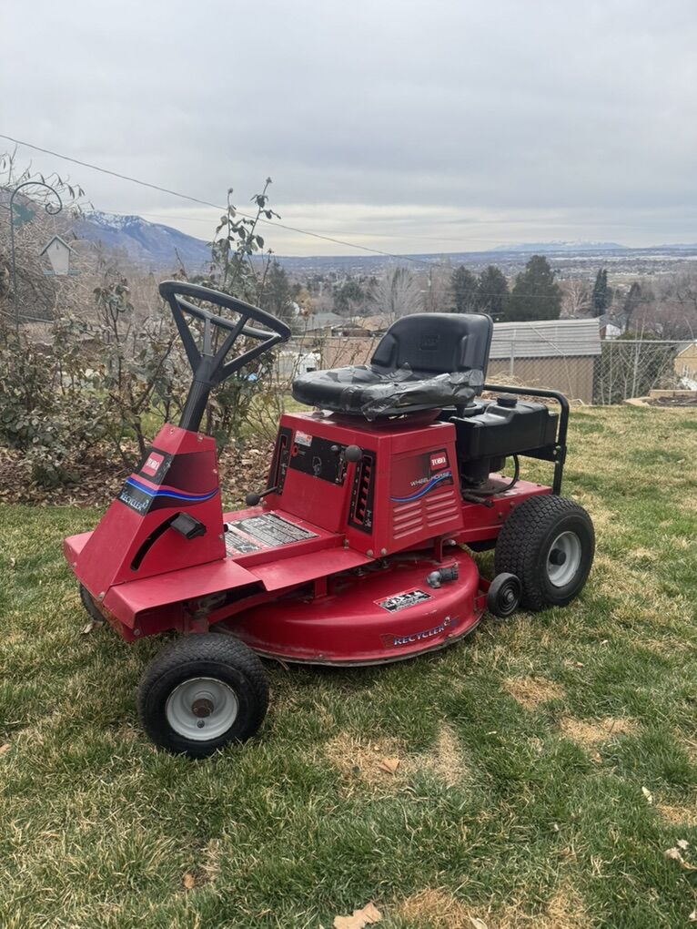 TORO 12.5HP Riding Lawn Mower