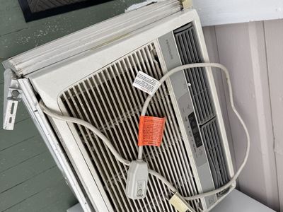 Window Air Conditioner