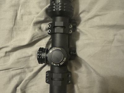 AR Optics AR/223 Scope with Weaver Quick Detach Mount – Excellent Condition
