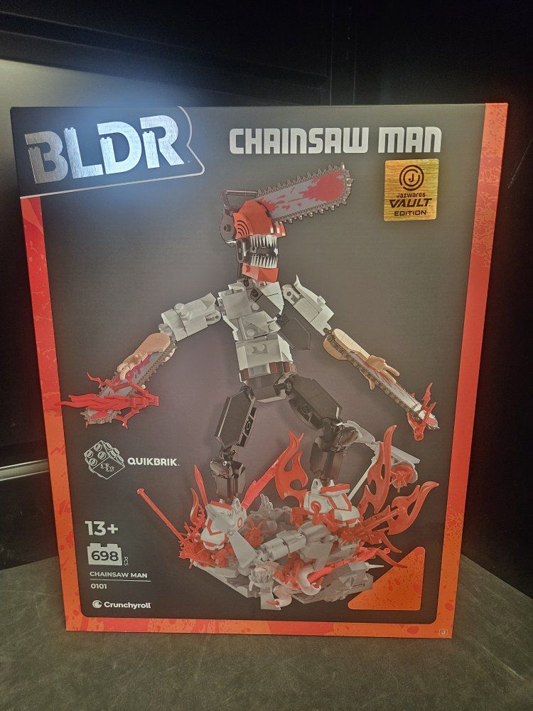 BLDR Chainsaw Man QuikBrik Building Set - Fully Poseable with Exclusive Display Base