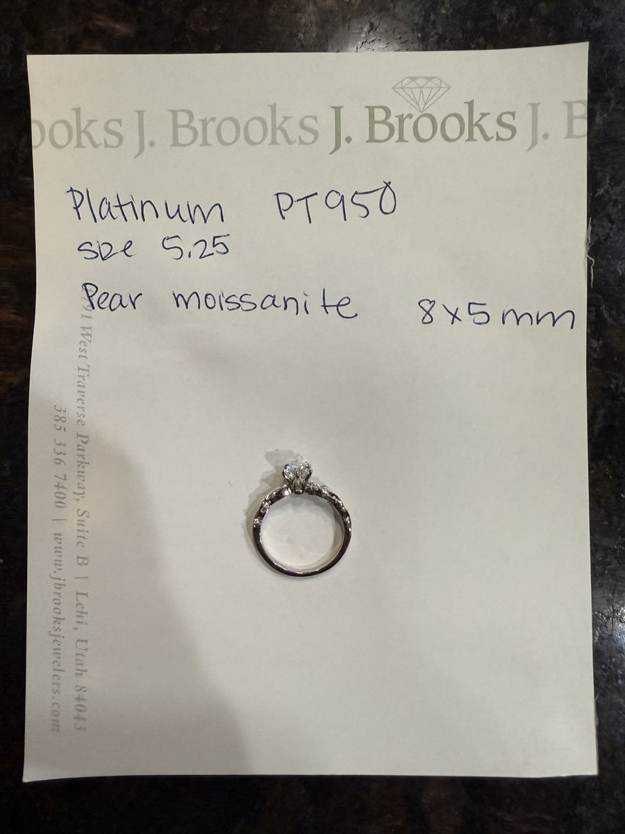 Platinum PT950 Pear Moissanite Vine Leaf Ring Size 5.25