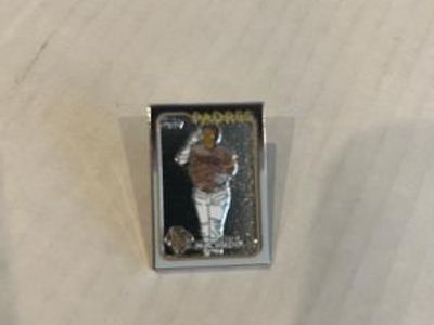 MANNY MACHADO 2024 TOPPS UPDATE COLLECTORS PIN