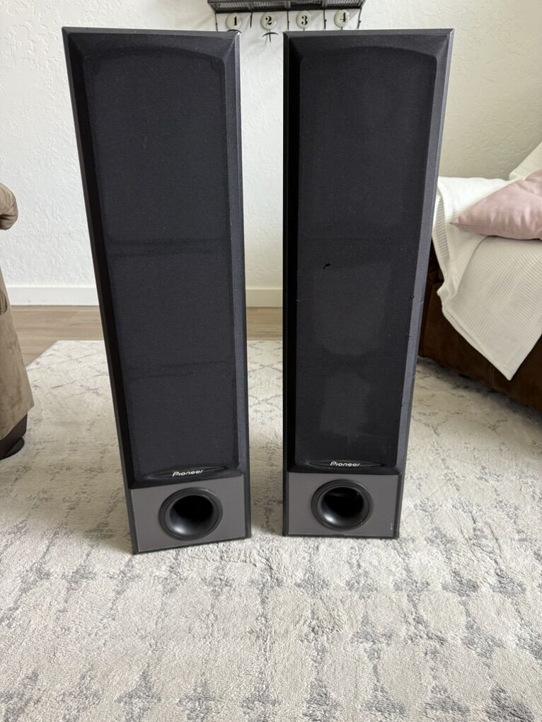 Pioneer S-H352F-K Speakers