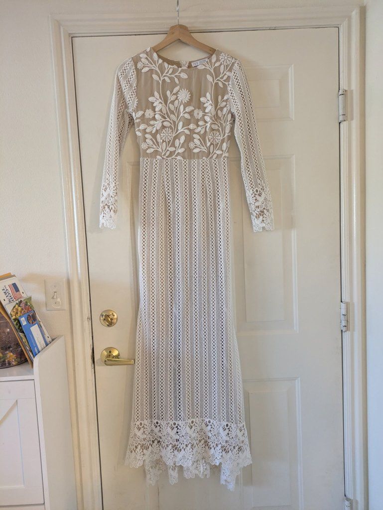wedding dress