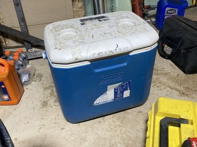 Colman 30 Qt Cooler