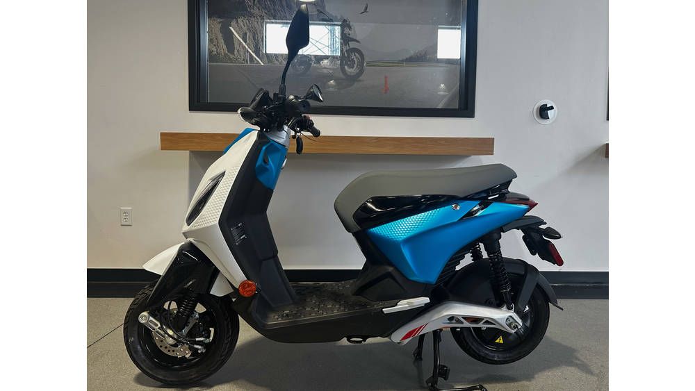New 2022 Piaggio Active 1 100% Electric!