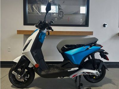 New 2022 Piaggio Active 1 100% Electric!