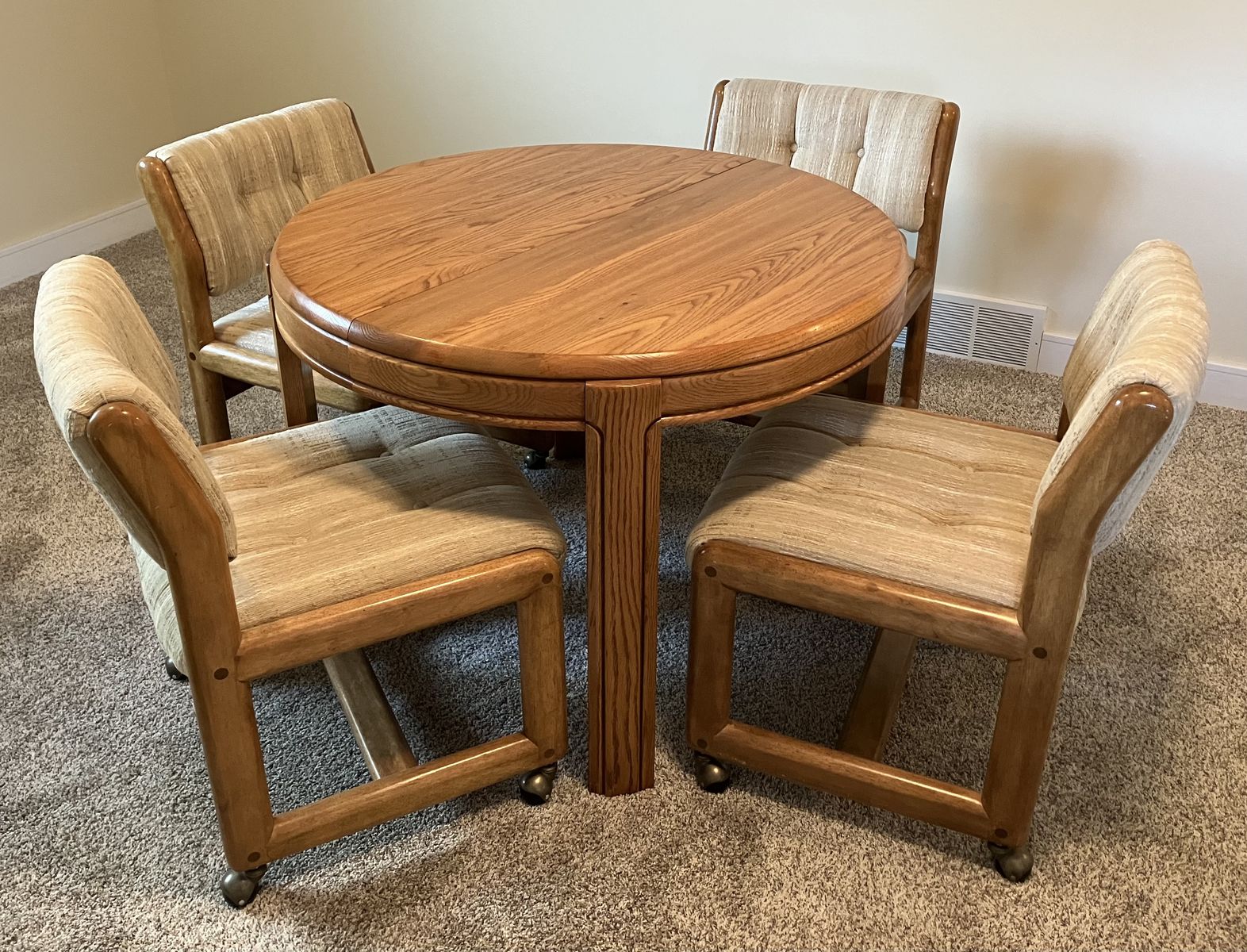 Vintage Round Oak Parson Dining Table