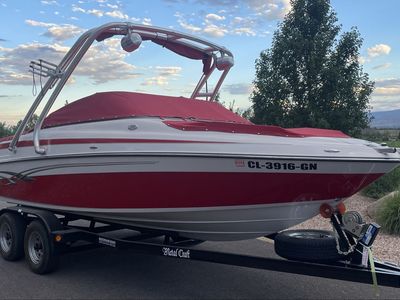 Reinell 220 LSW Like New, Low hours stored inside