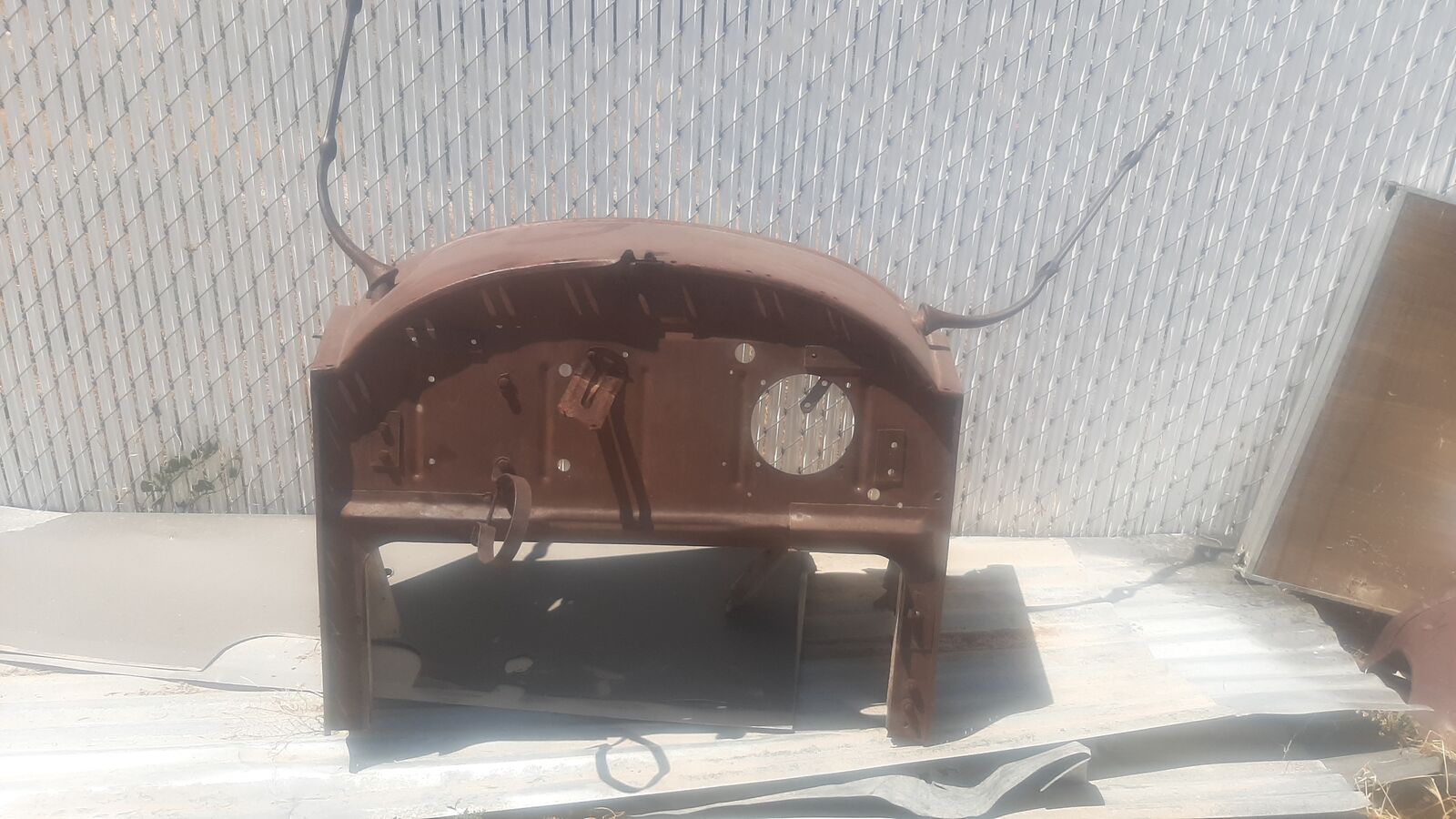 1922-23 Willys Knight cowl