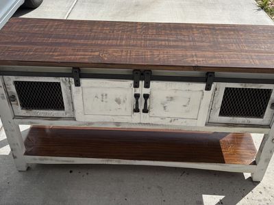 FARM HOUSE CONSOLE TABLE