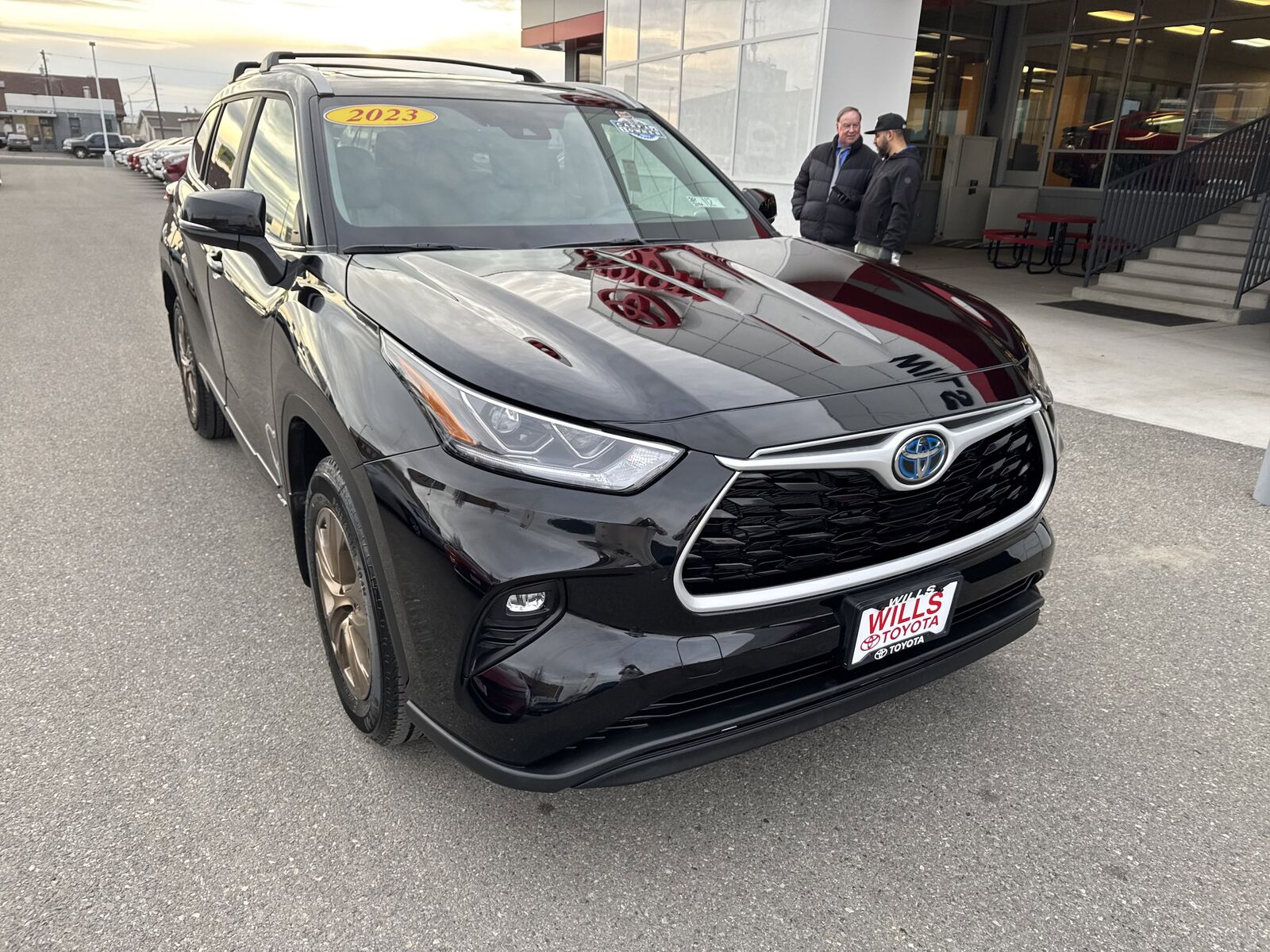 2023 Toyota Highlander Bronze Edition