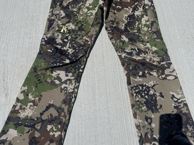 Women’s hunting pants