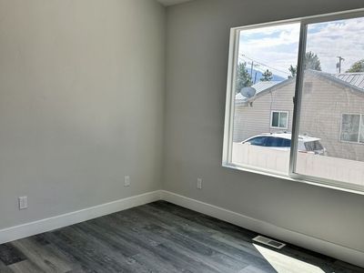 Upper level townhouse for rent