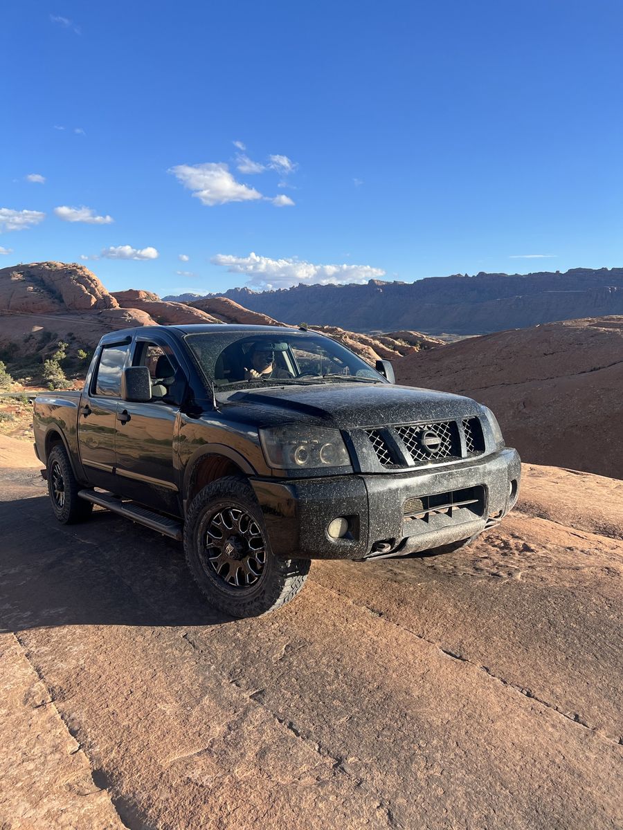 2012 NISSAN TITAN PRO-4X