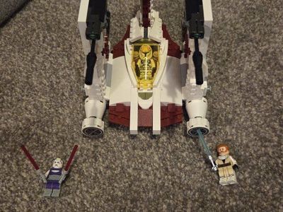 LEGO Star Wars Republic Starfighter Set with Minifigures and Manual