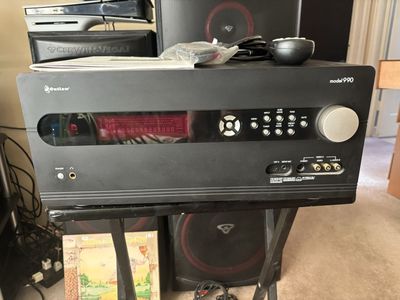 Outlaw Model 990 7.1 Preamp Processor