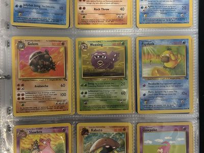 64 fossil vintage Pokemon cards