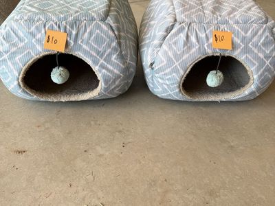 Cat suppplies for sale