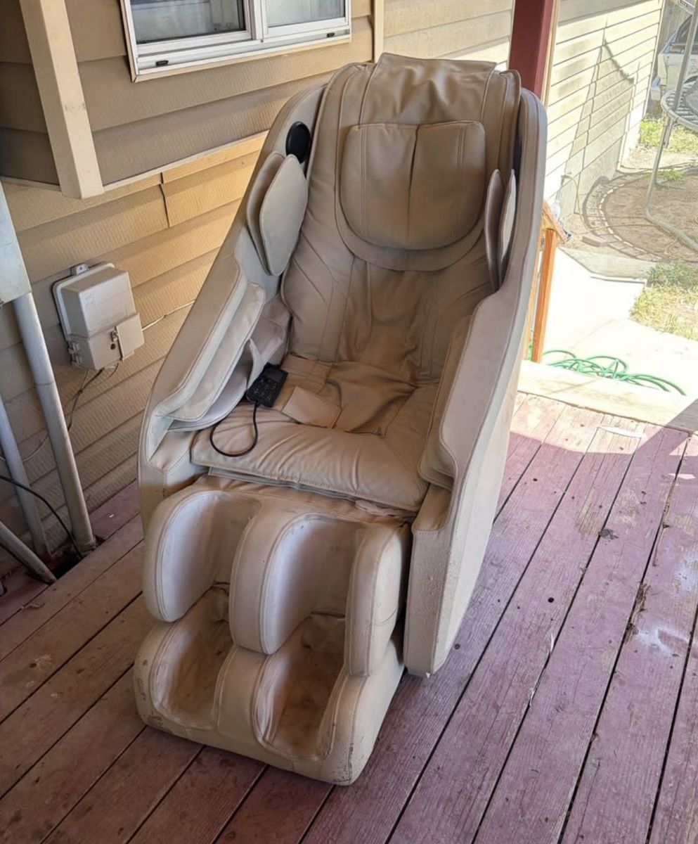 Massage chair