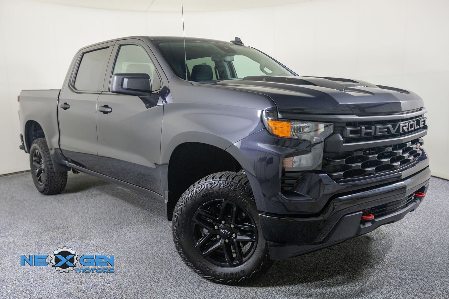 2024 Chevrolet Silverado 1500 Custom Trail Boss