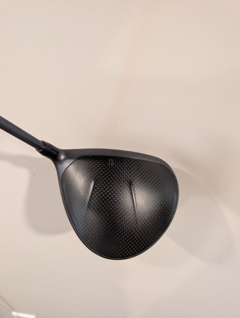 Cobra Ltdx LS Driver Black out 9°
HZRDUS Smoke Shaft