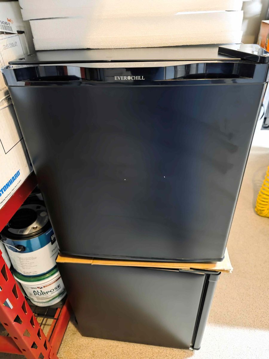 Everchill Mini Fridge