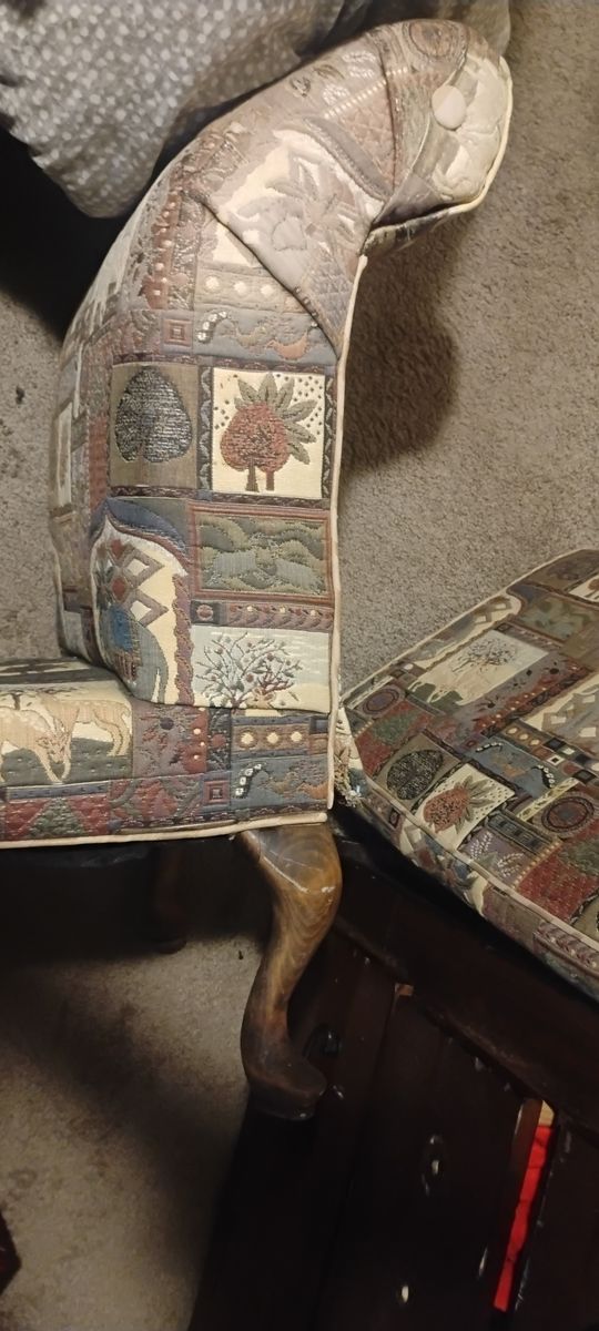 Main image 12
