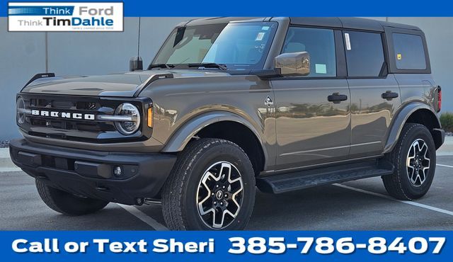 2026 Ford Bronco Outer Banks