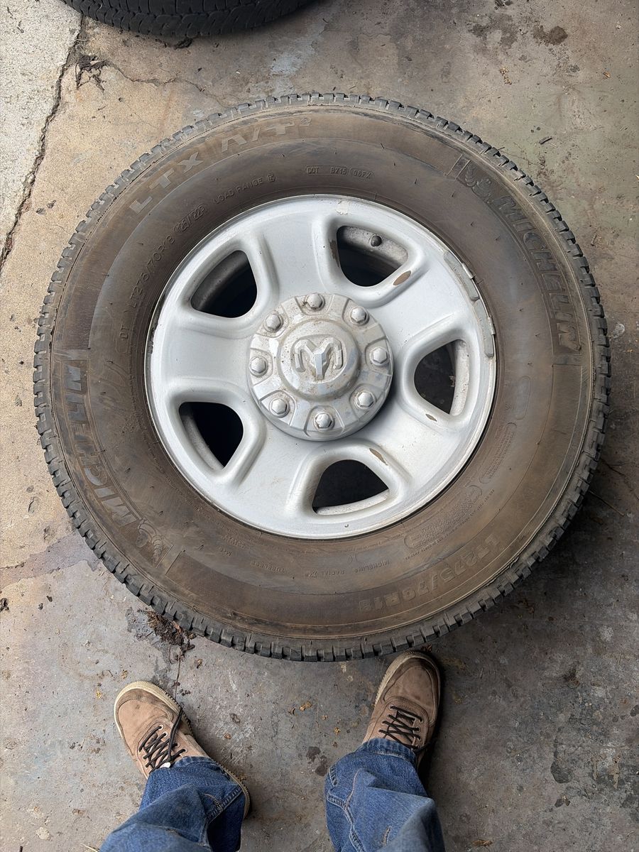 Dodge Ram OEM Wheels with Michelin LT275/70R18 Tires