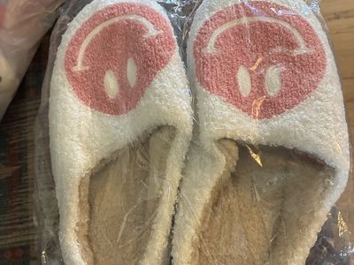 Pink Smiley Face Fuzzy Slippers, 6 1/2 to 7 1/2, brand new