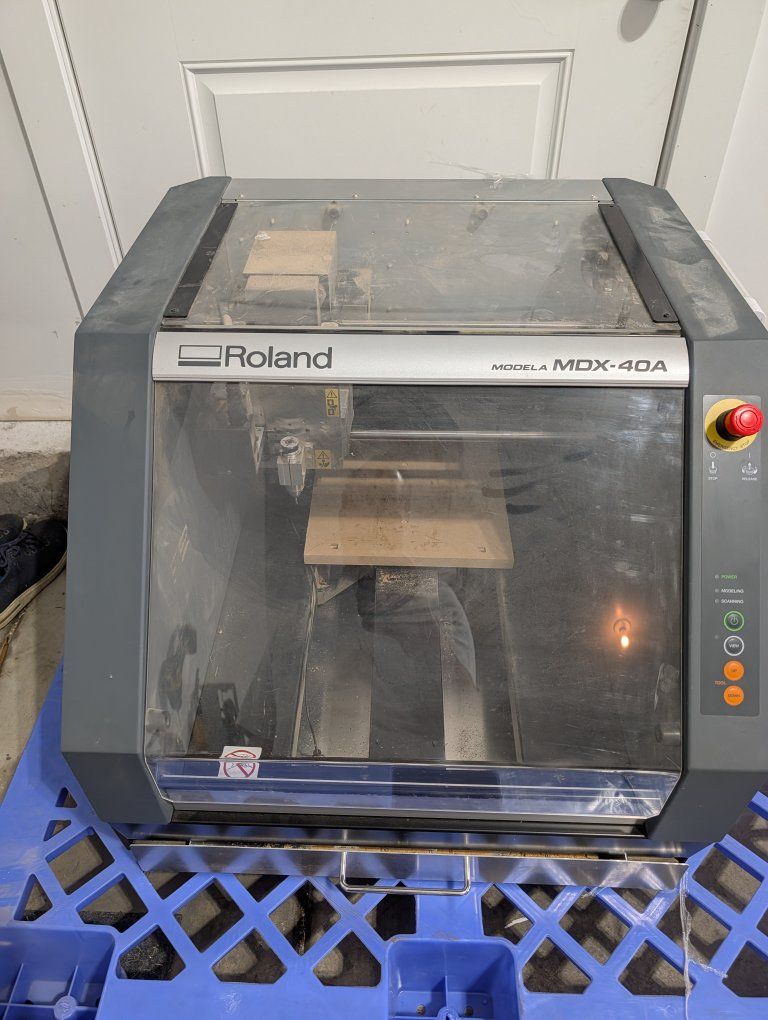 Roland MDX 40A 3D Milling Machine