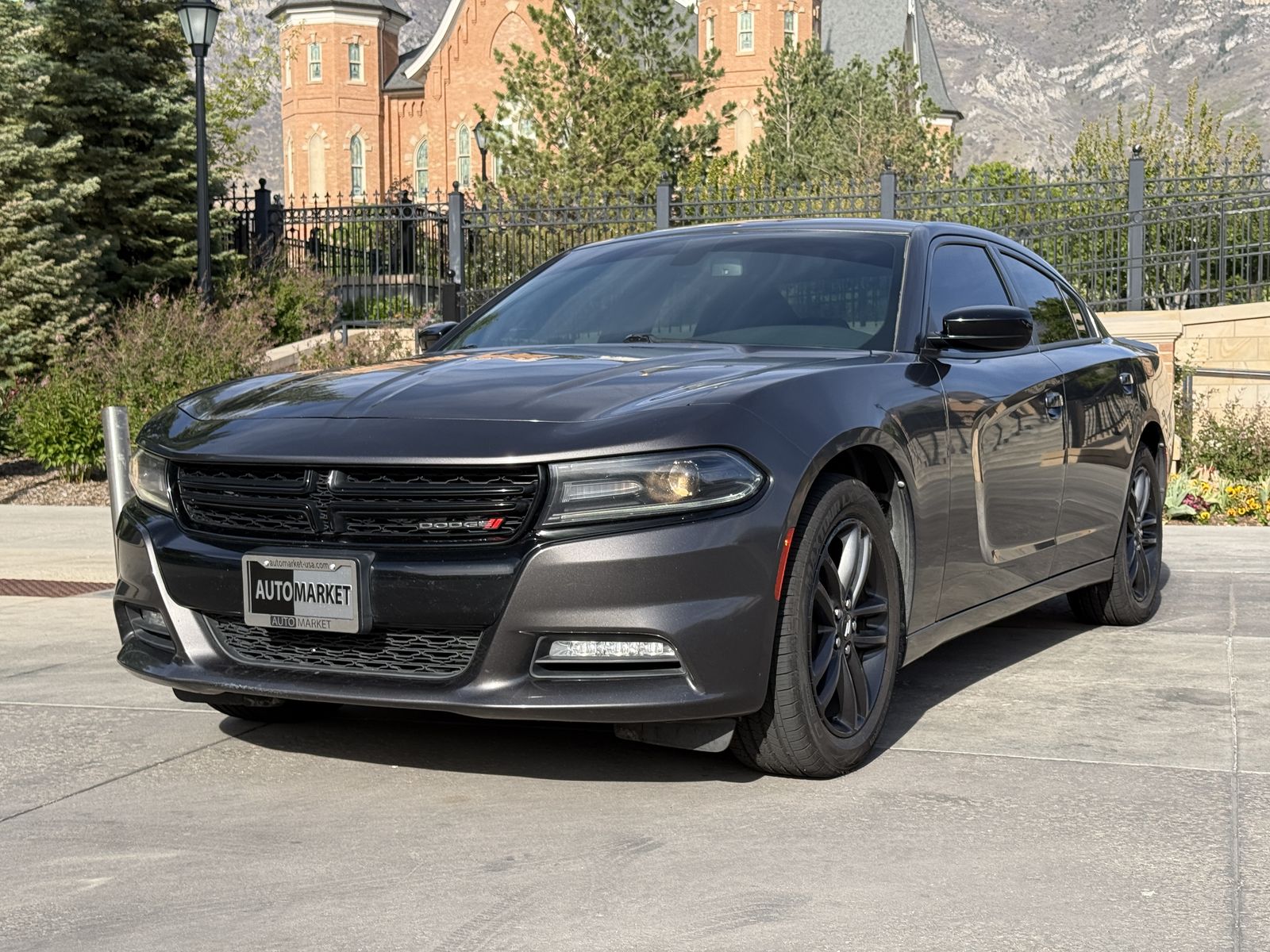 2019 Dodge Charger SXT
