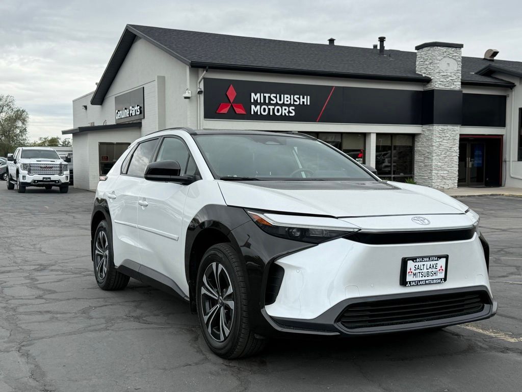 2023 Toyota bZ4X XLE