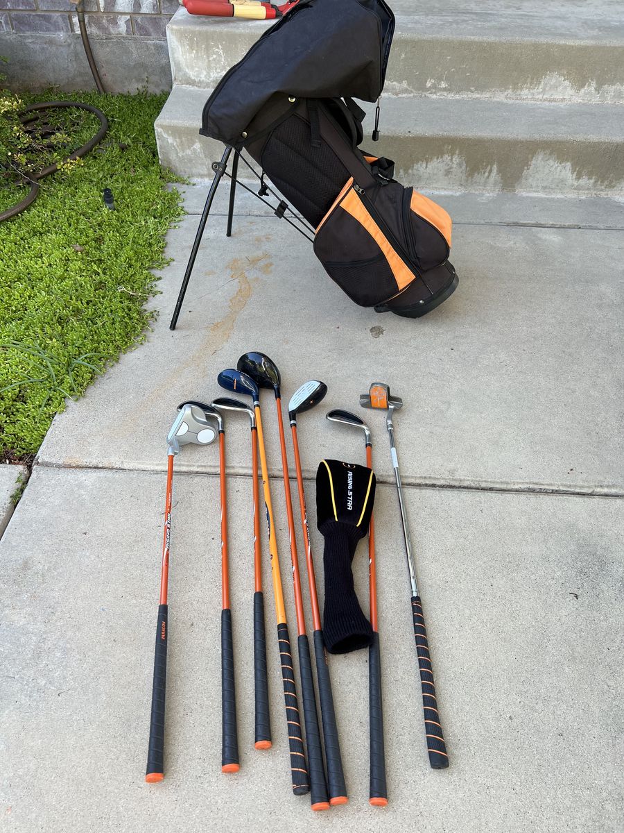 Child's Golf Club Set Excellent Condition