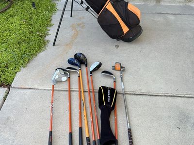 Child's Golf Club Set Excellent Condition