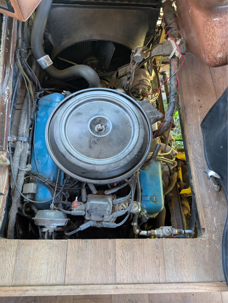Main image 6