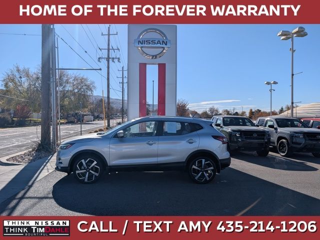 2022 Nissan Rogue Sport SL