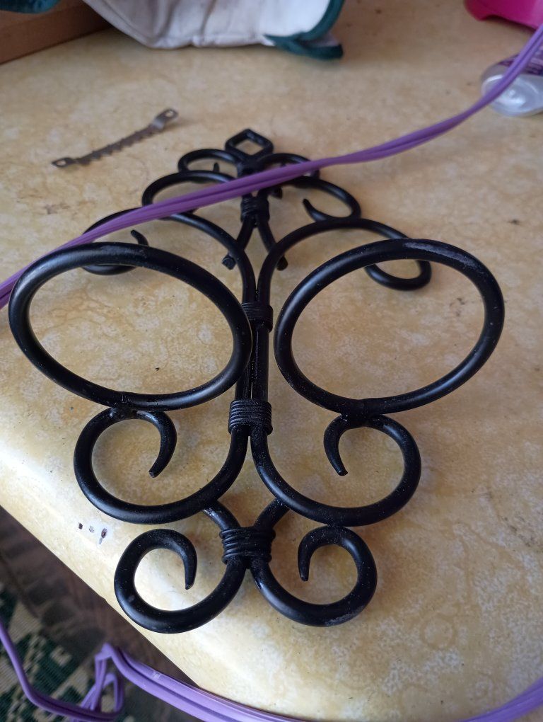 Vintage Black Wrought Iron Wall-Mount Double Plant Holder or Sconce
