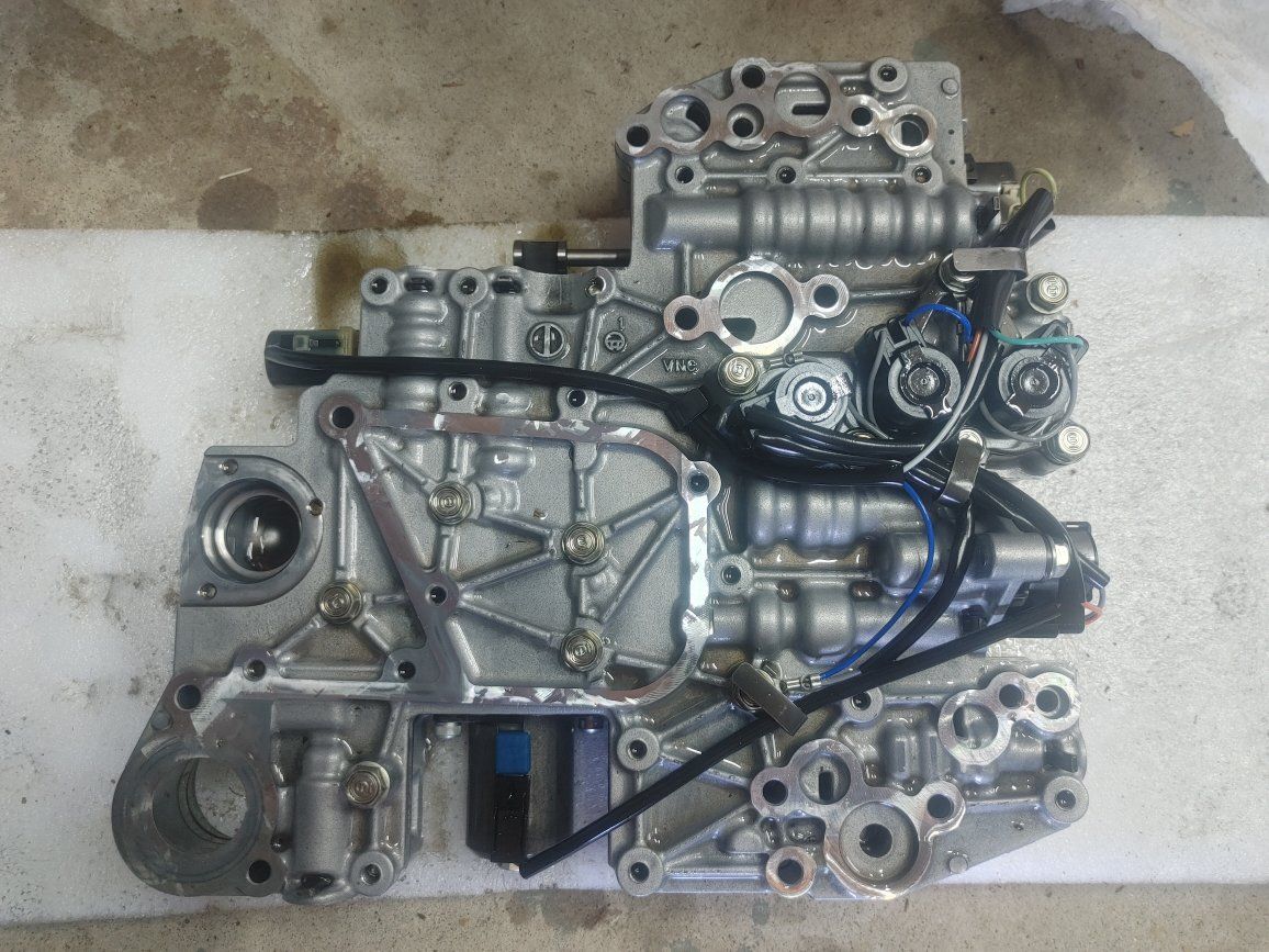 Subaru TR690 Valve Body 31706AA034 - Pulled